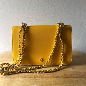 Yellow Tory Burch (leather)